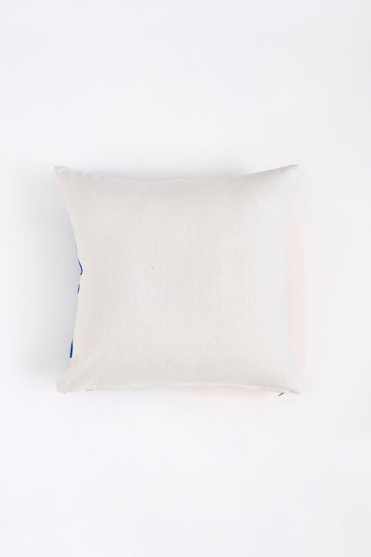 Cojín de algodón con corales bordados