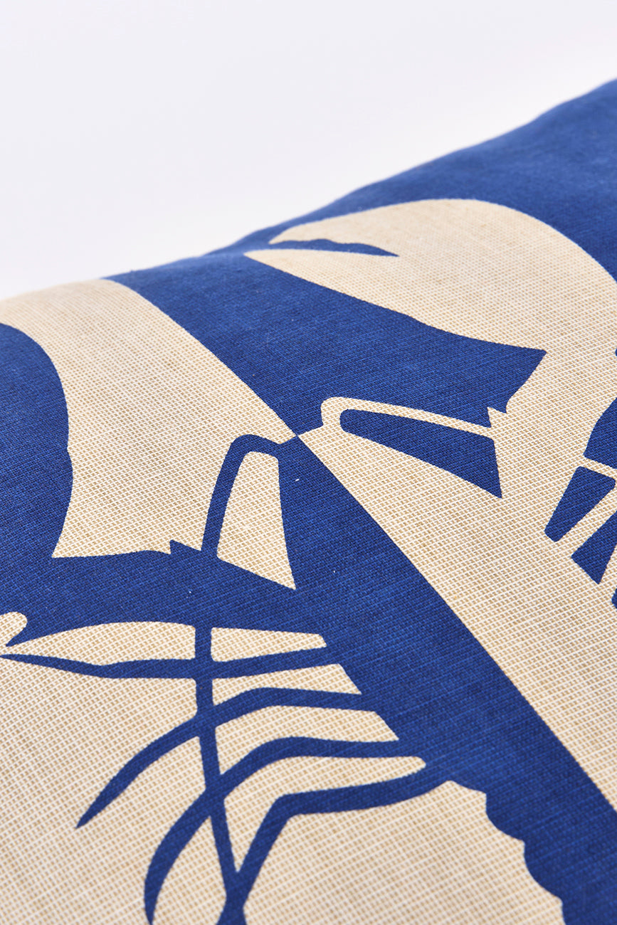 Cojín bicolor con langosta