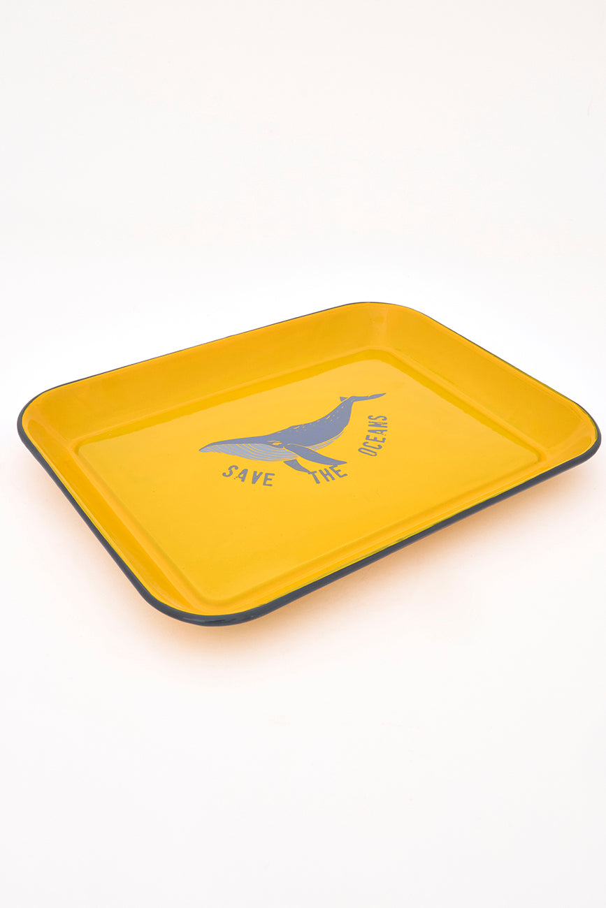 Plateau en métal émaillé avec baleine