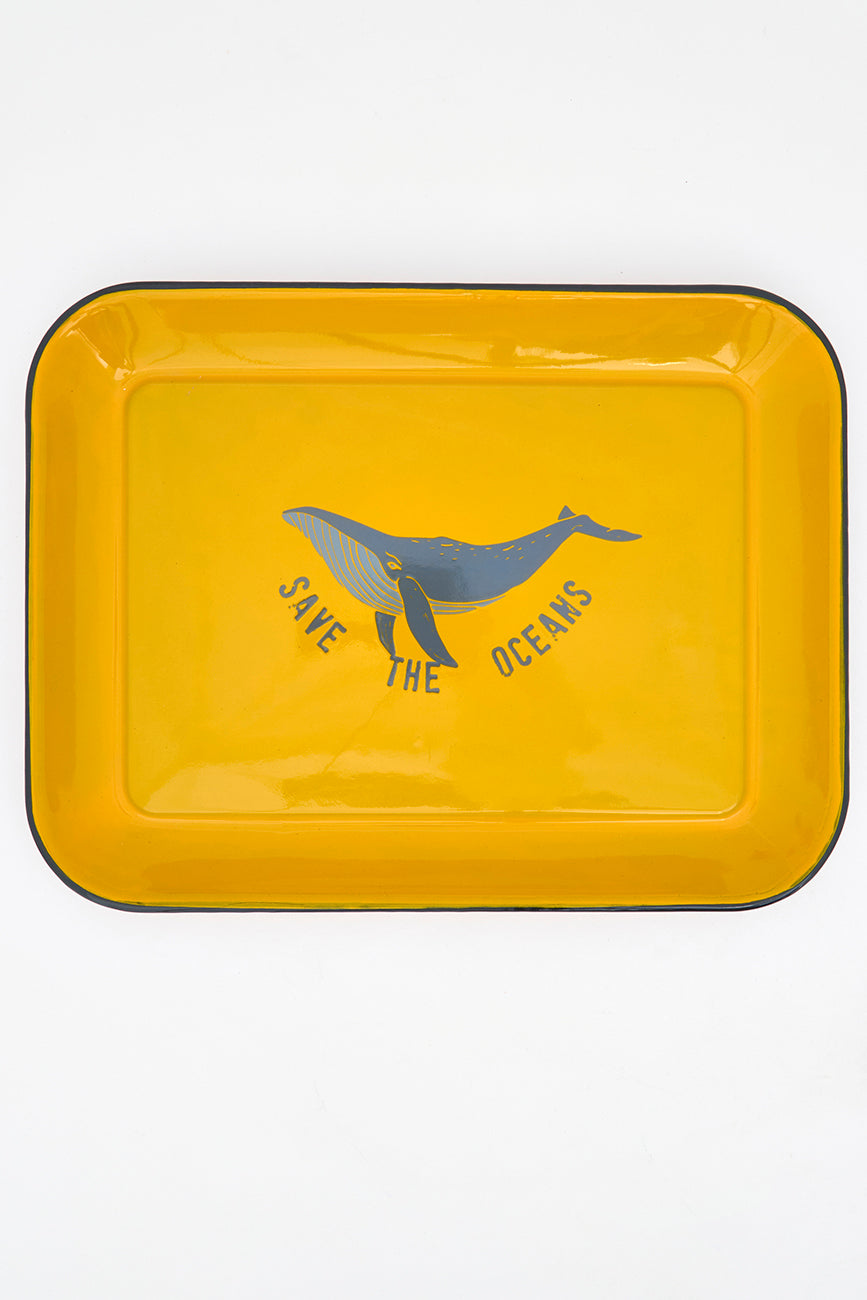 Plateau en métal émaillé avec baleine