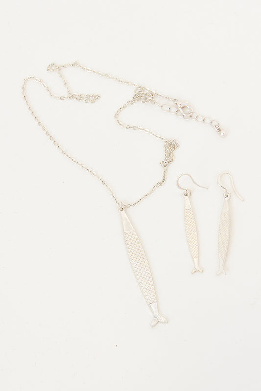 Boucles d'oreilles en métal en forme de poisson