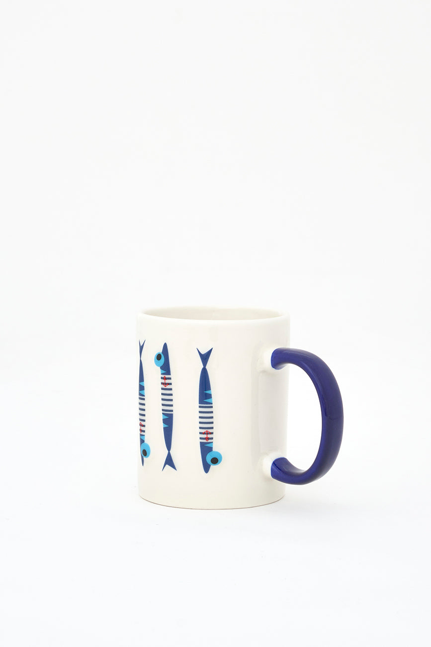 Taza con 3 peces pintados