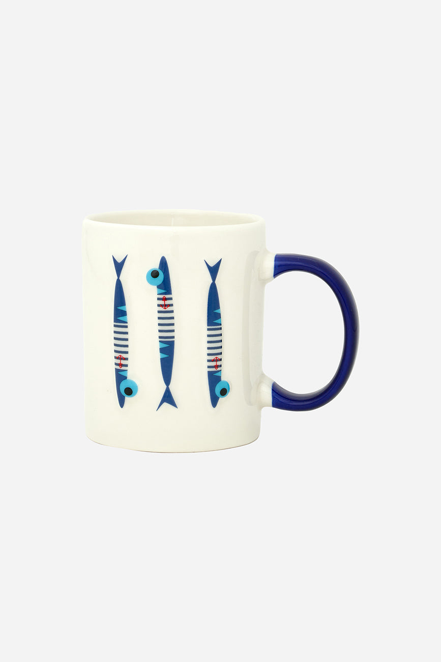Taza con 3 peces pintados