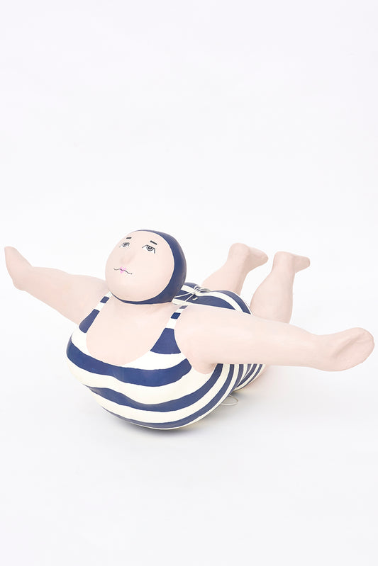 Bañista decorativa de papel maché para colgar