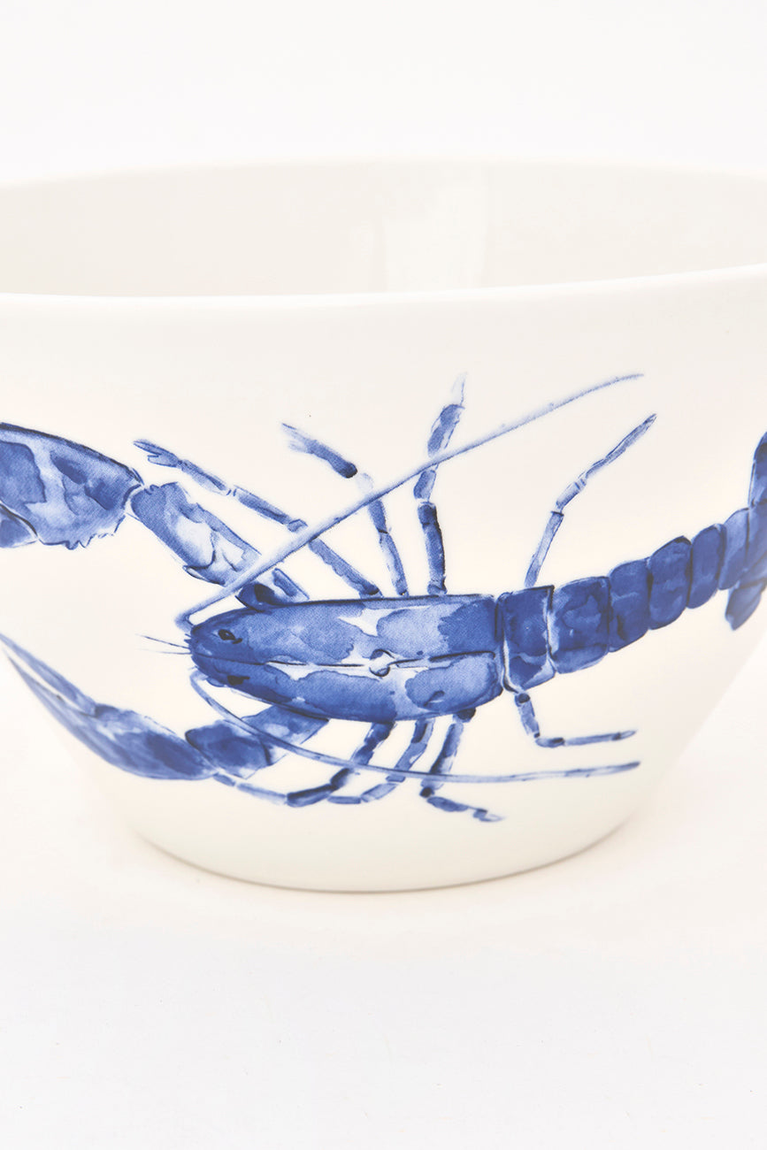 Ontzia, otarrain urdin bat margotuta