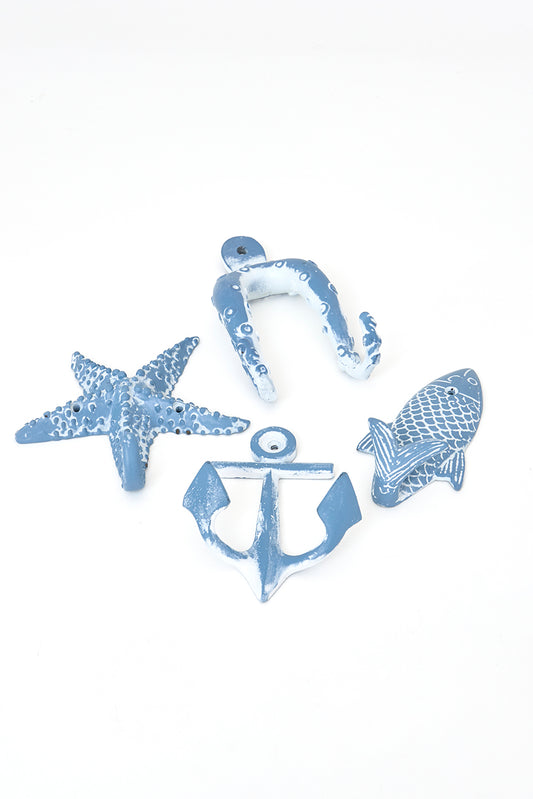 Colgador de metal con forma de ancla