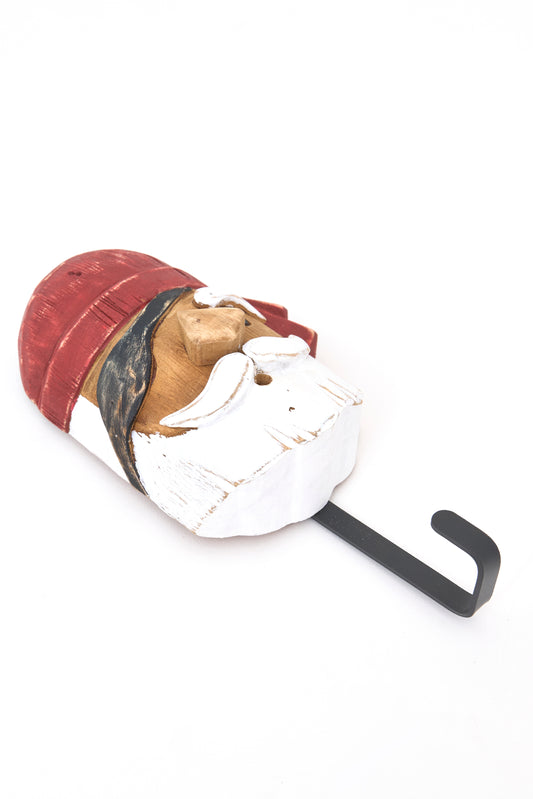 Colgador pirata de madera y metal