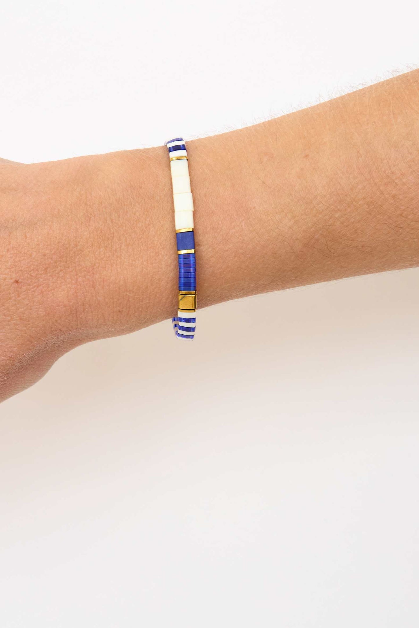 Sailor bracelet with glass pearl