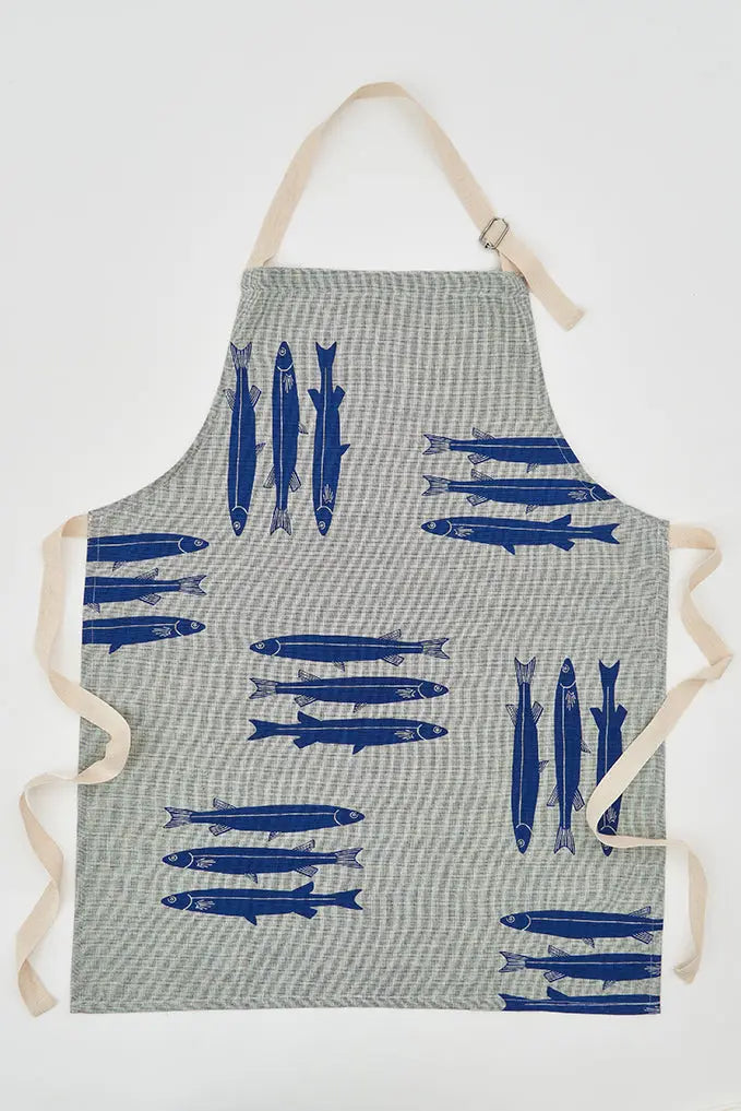 Delantal con peces en tejido chambray - BATELA COCINA