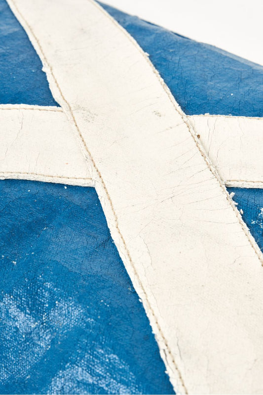Kuxina, bandera