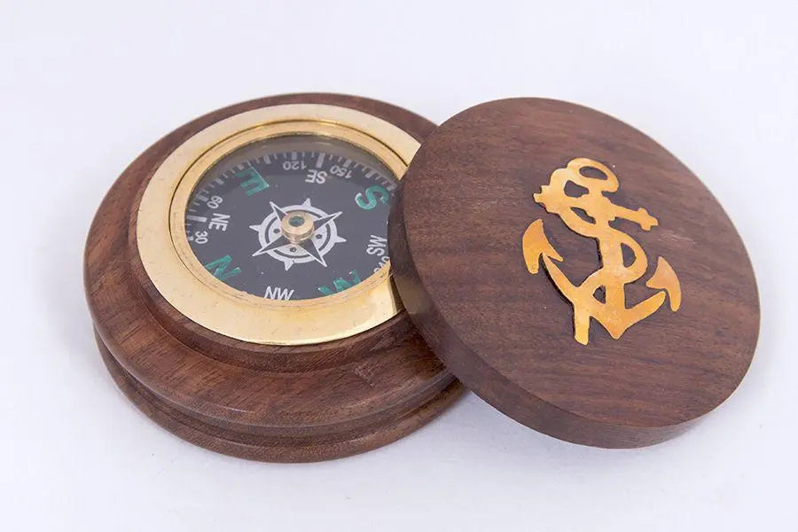 Brújula madera y latón - D976 Batela