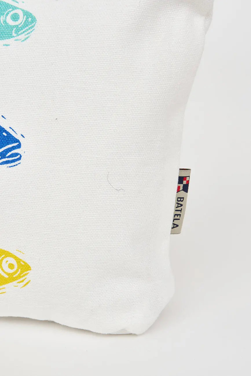 Jarra en porcelana azul forma de ballena