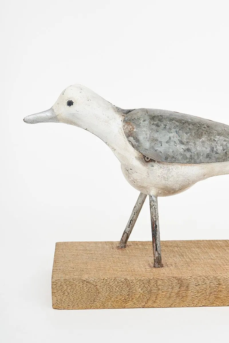 Dos pájaros de metal reciclado Batela