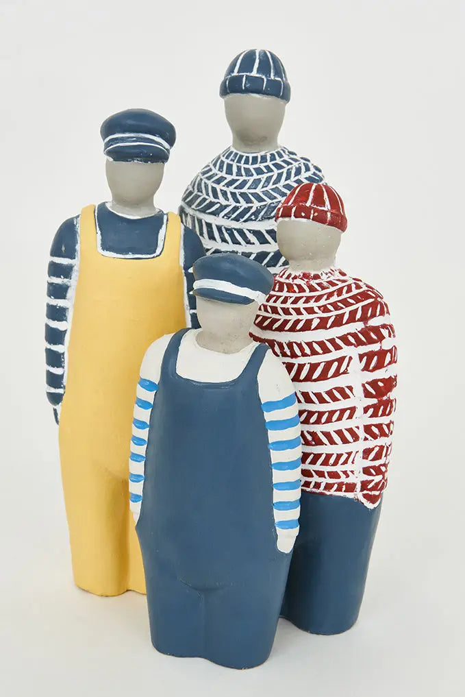 Figura de cemento marinero con peto y gorra azul Batela Deco 2024