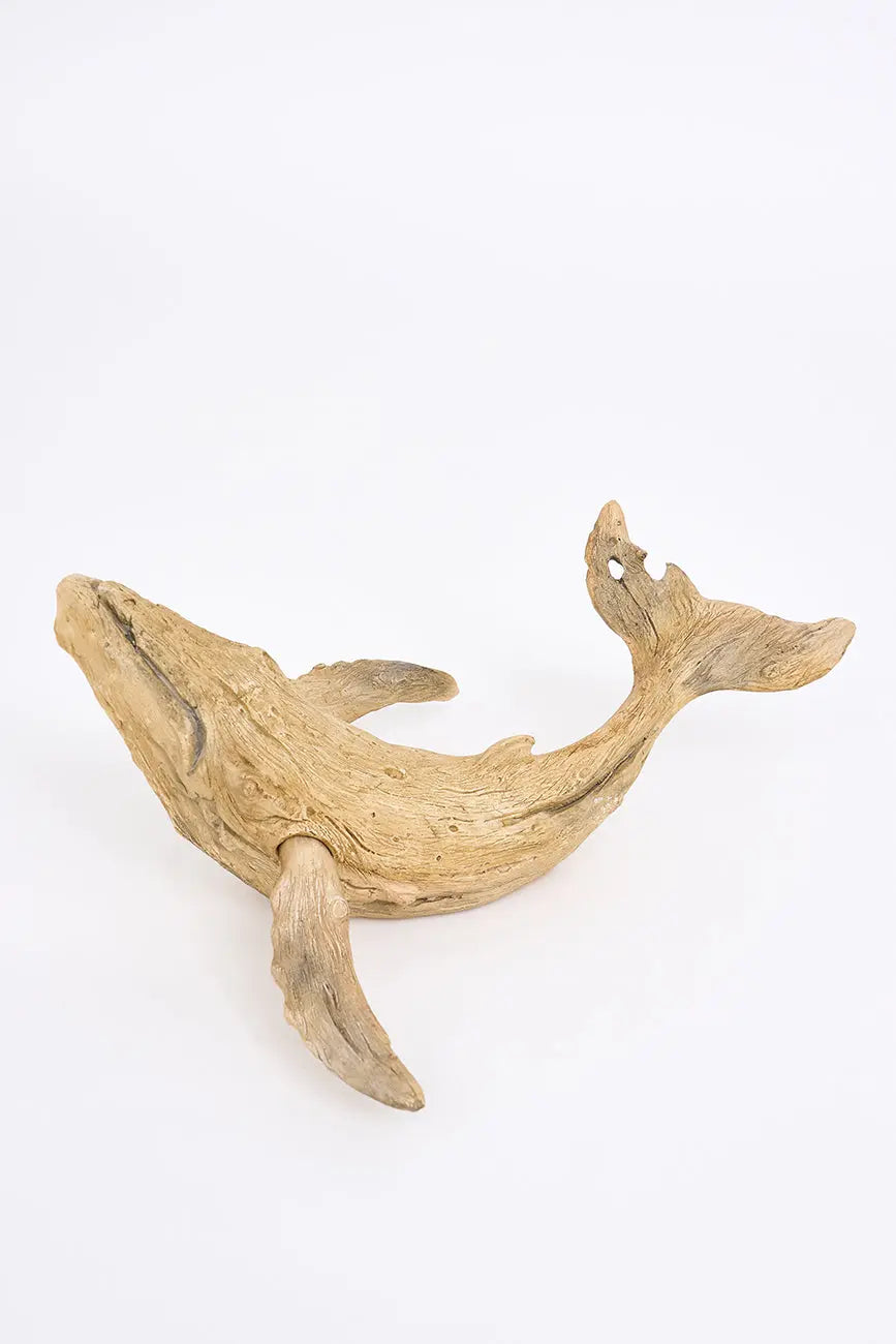 Figura de ballena hecha en resina