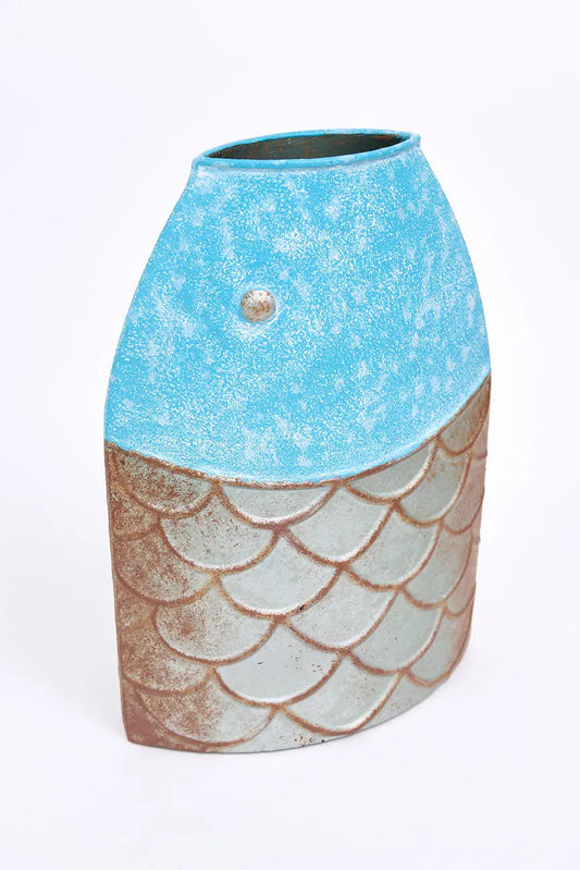 Florero de hojalata con forma de pez - Batela