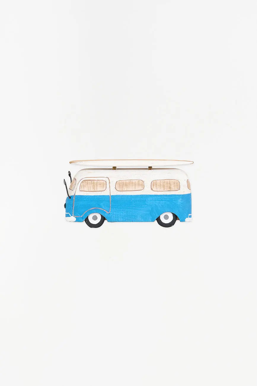 Furgoneta surfera de madera