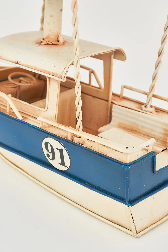 Globo con barca de metal grande para colgar