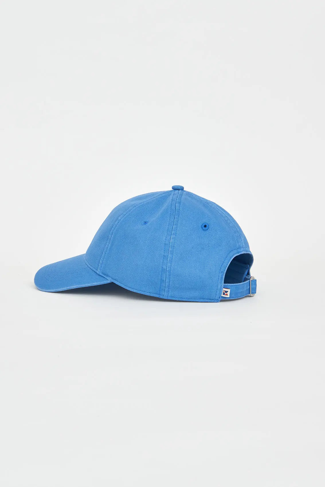 Cotton cap with embroidered rudder