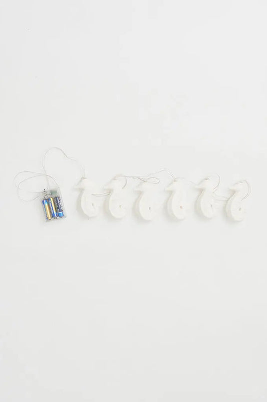 Guirnalda de farolillos con caballitos de mar en resina Batela Deco 2024