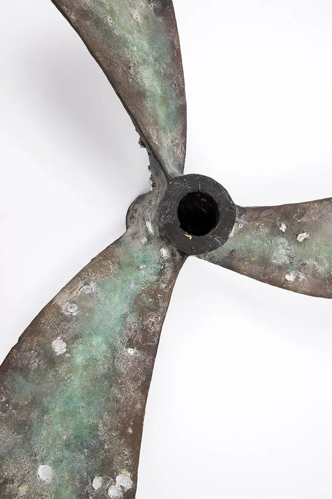 Hélice de resina envejecida para pared