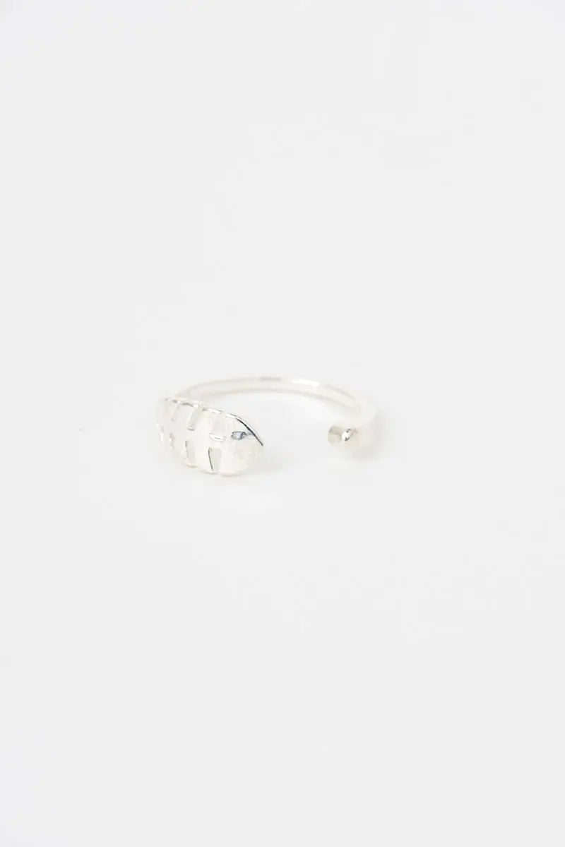 Anillo de plata 925 con forma de espina de pez