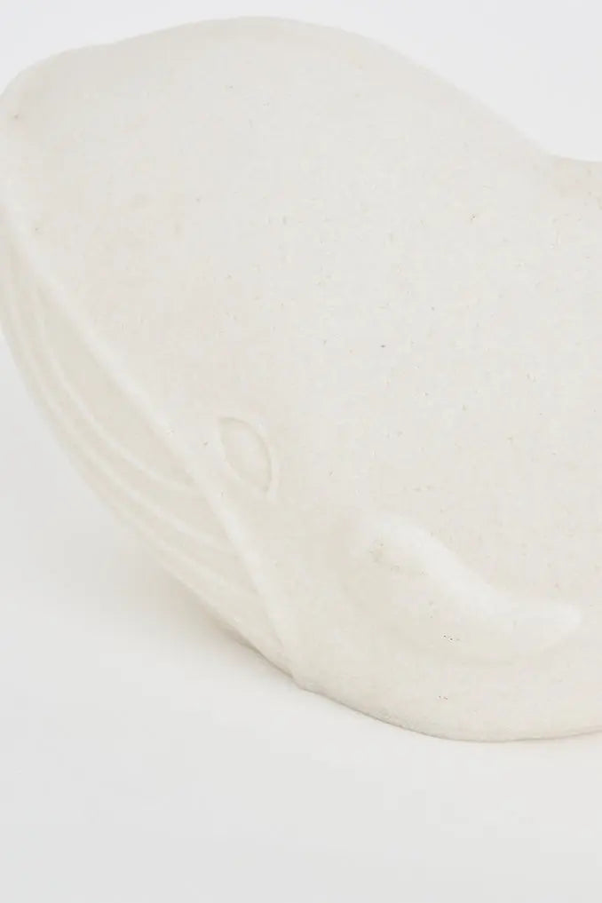 Lámpara en resina con forma de ballena