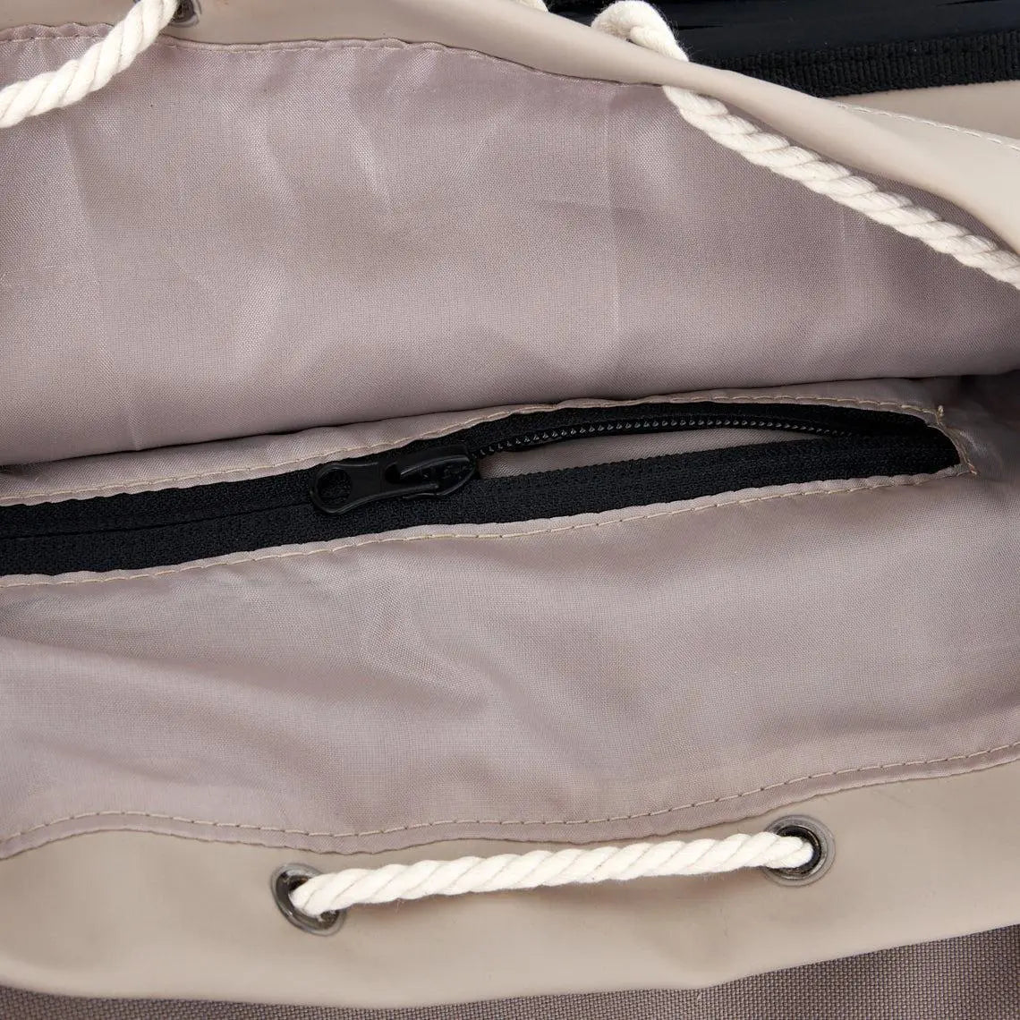 Waterproof polyurethane backpack
