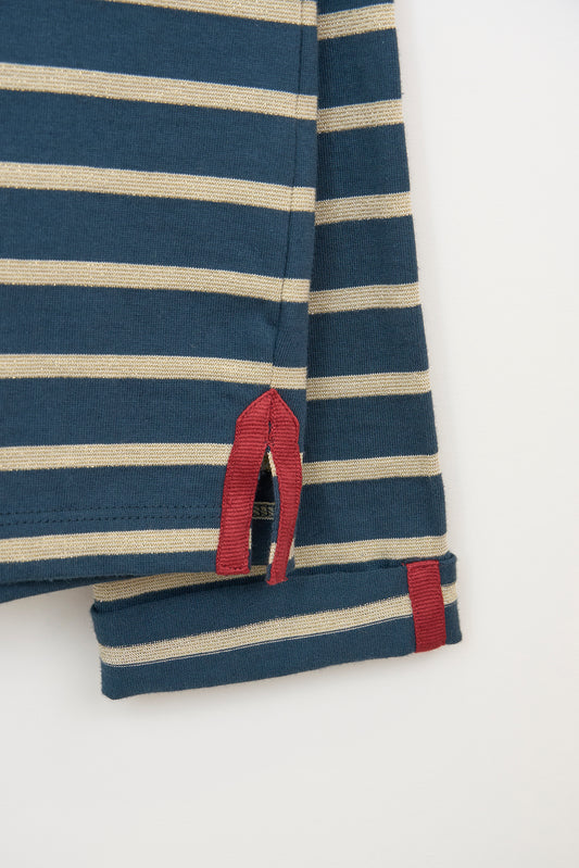 T-shirt manches longues à rayures avec des boutons sur l’épaule