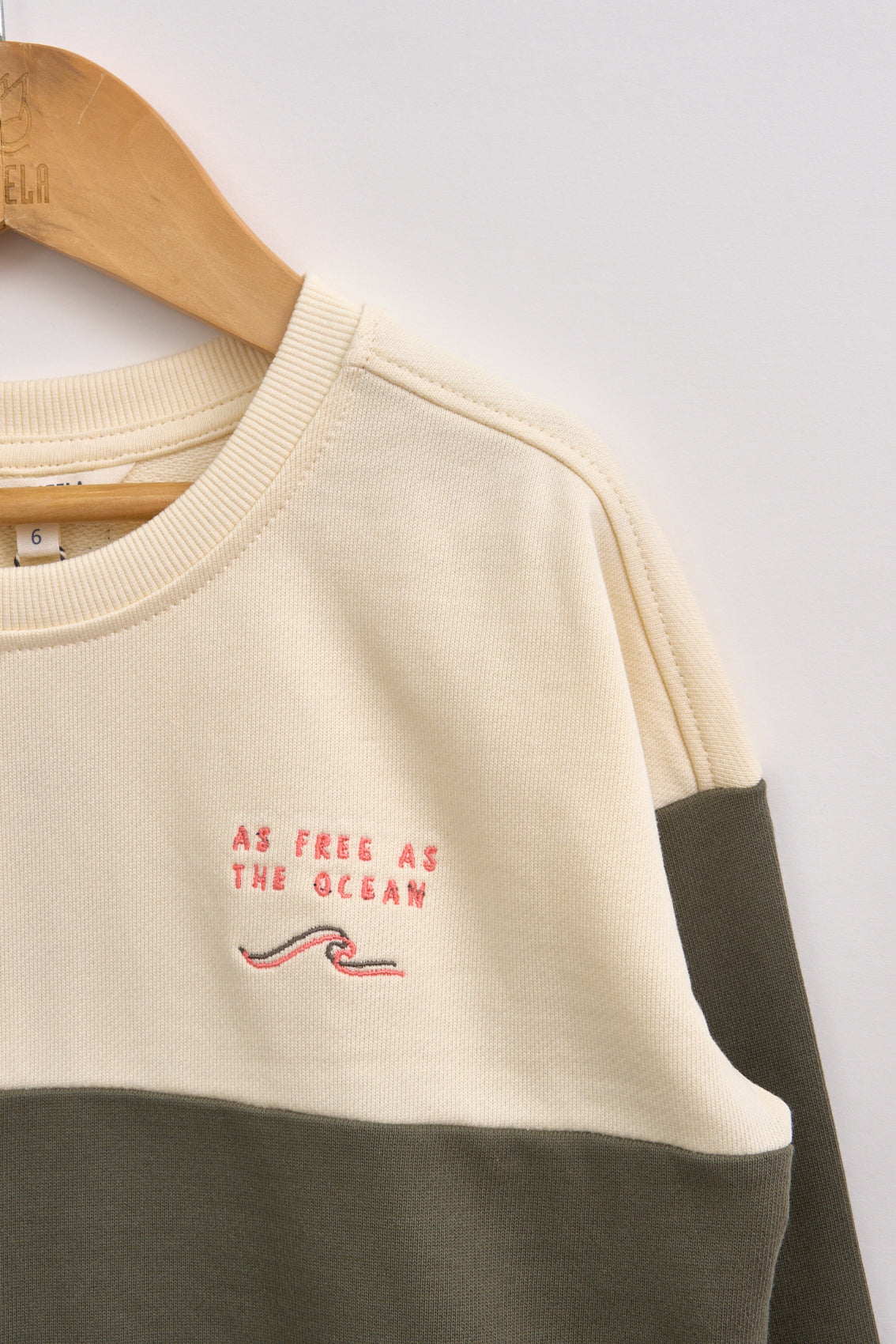 Two-tone French terry sweatshirt with front embroidery