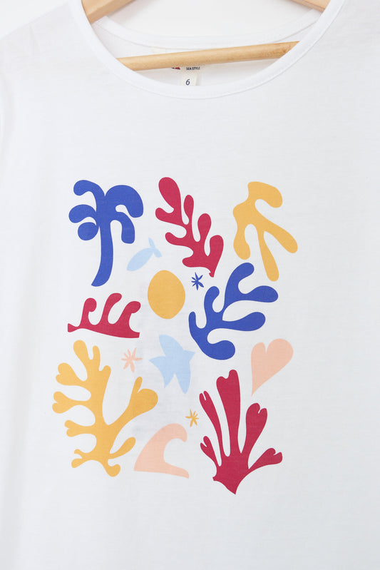 Short-sleeved cotton T-shirt with corals