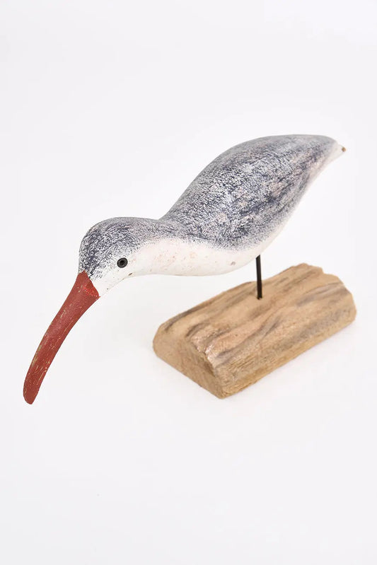 Figura de madera de un ave costera