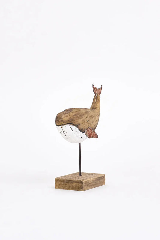 Ballena de madera envejecida con base