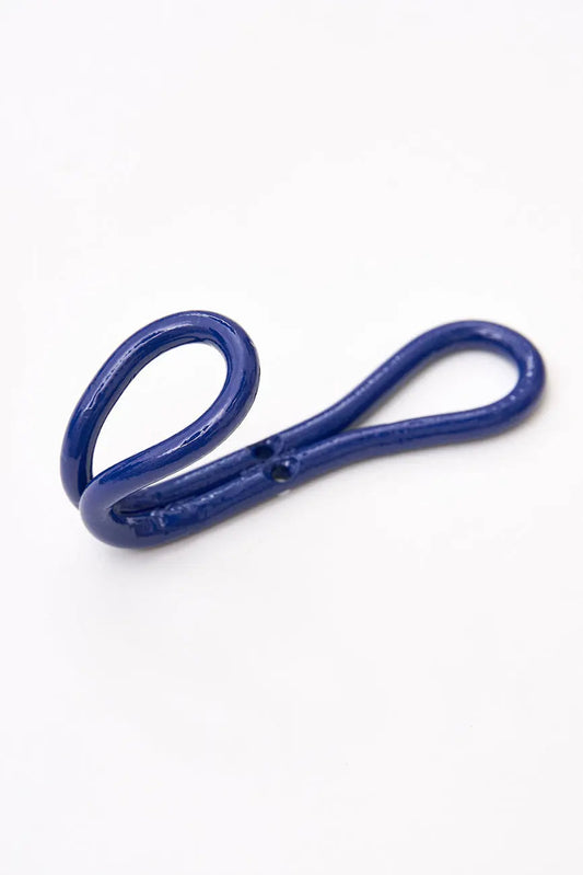 Perchero de metal con forma de nudo marinero