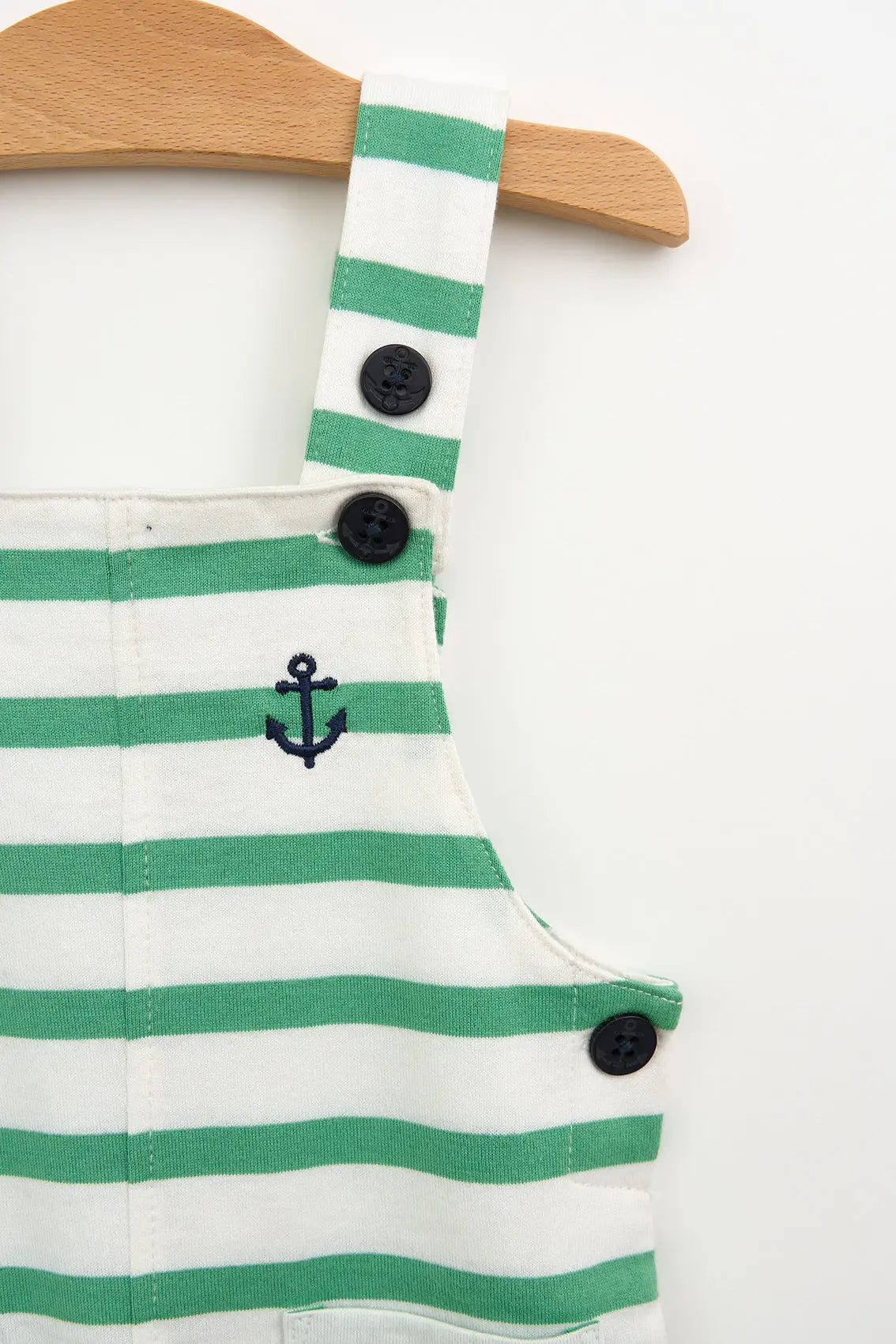 Peto de bebé con detalles marineros