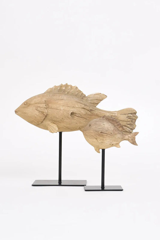 Pez de resina con base de metal