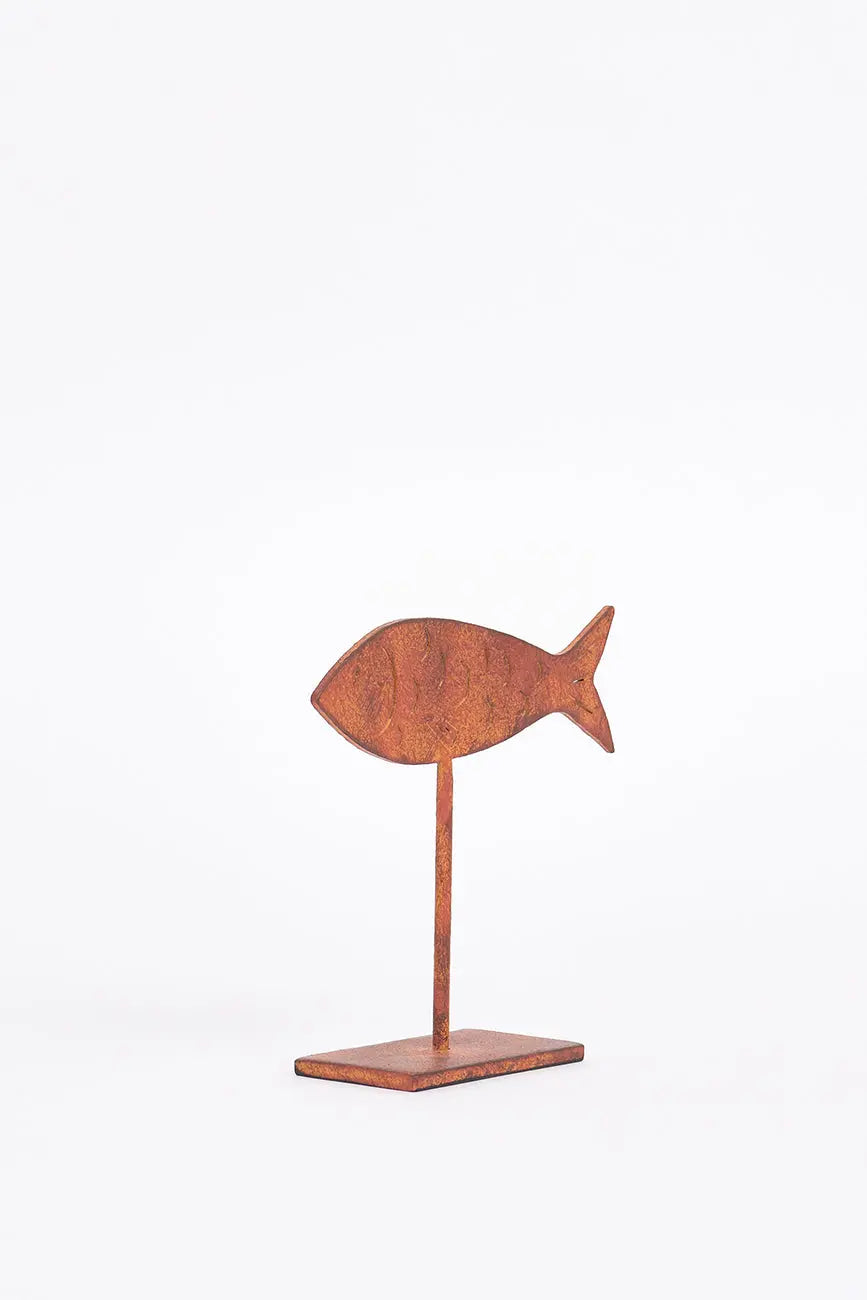 Pez decorativo en hierro con base