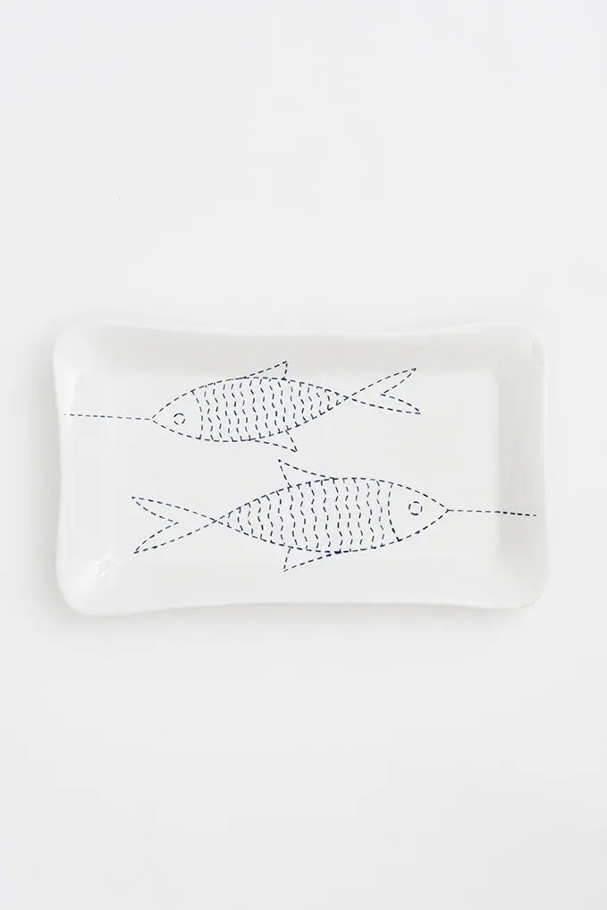 Plato de porcelana con peces forma rectangular