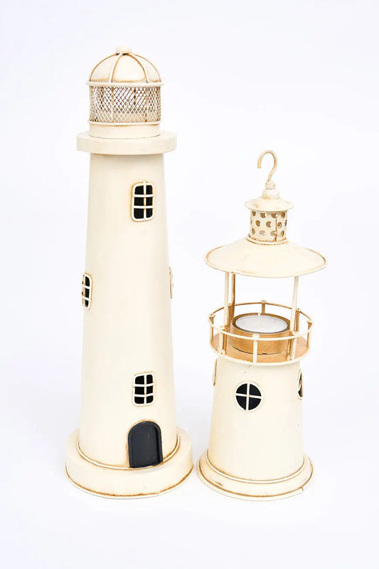 Portavelas de metal envejecido con forma de faro