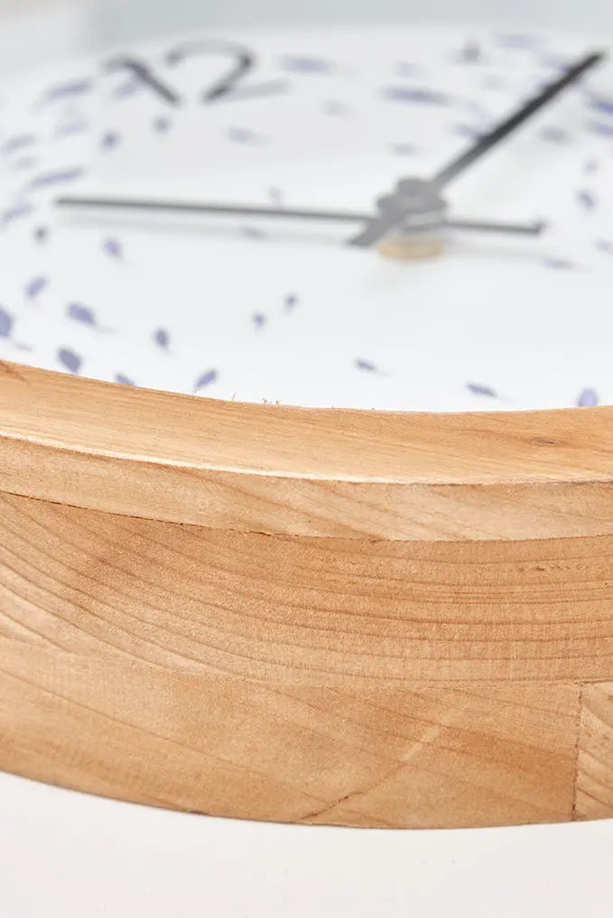 Reloj con banco de peces Batela Deco 2024