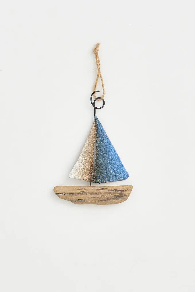 Set de 3 colgantes veleros de madera Batela Deco 2024