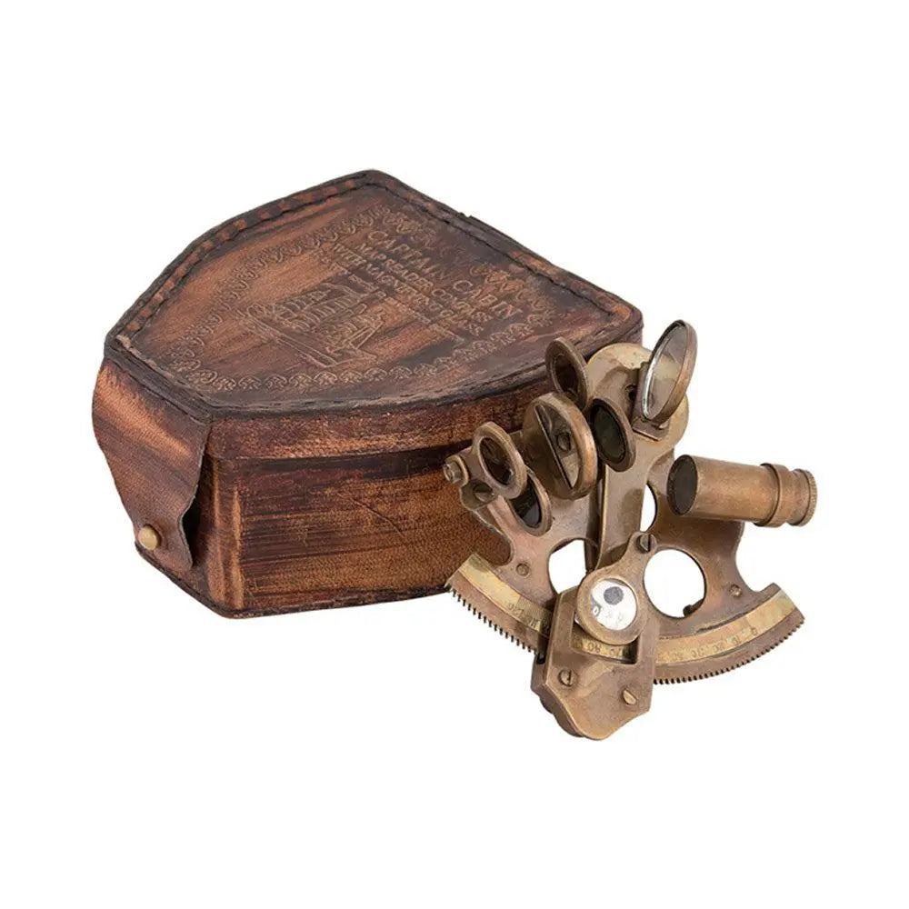 Sextant et son étui en cuir