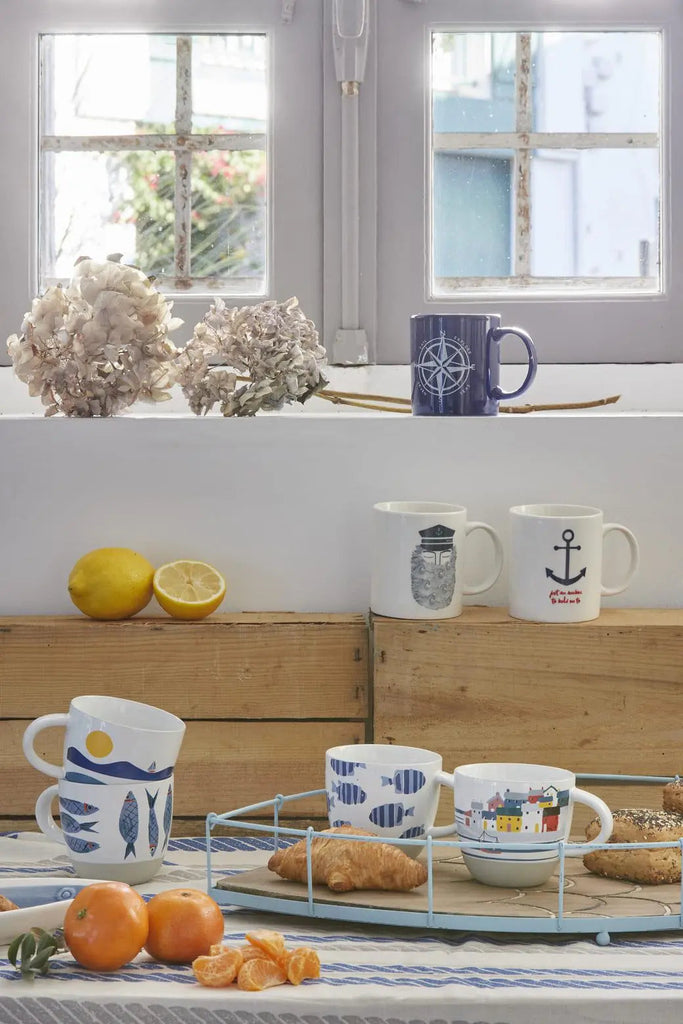 Taza azul con una rosa de los vientos (set 2) - D7289 Decoración Náutica Batela