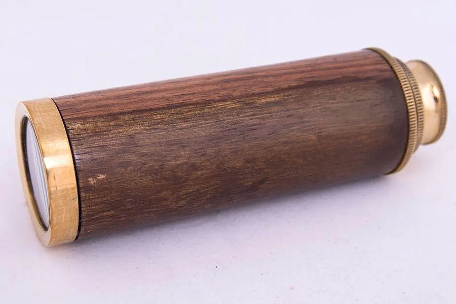 Telescopio de latón y cuero envejecido - D638 Batela