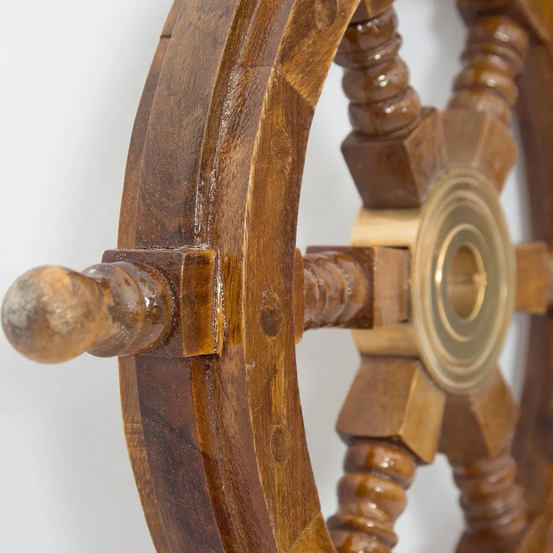 Timón de madera y latón 75 cm - D662 Batela