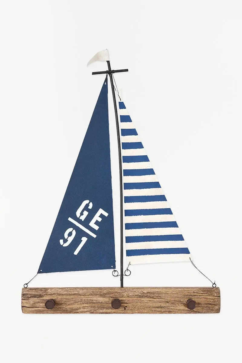 Perchero en forma de velero velas de tela. - D2167 Decoración Náutica Batela