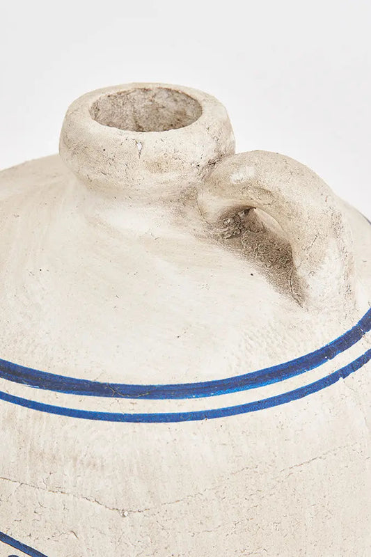 Vasija con pez dibujado. Tamaño mediano. BATELA DECORACION