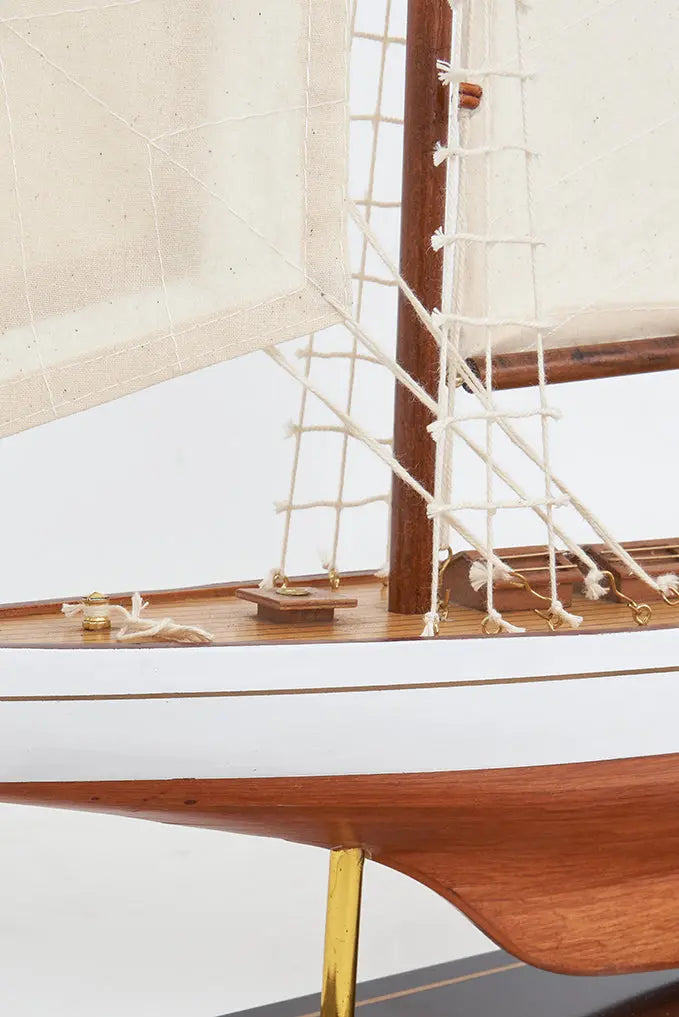 Velero Columbia. Maqueta o réplica barcos BATELA