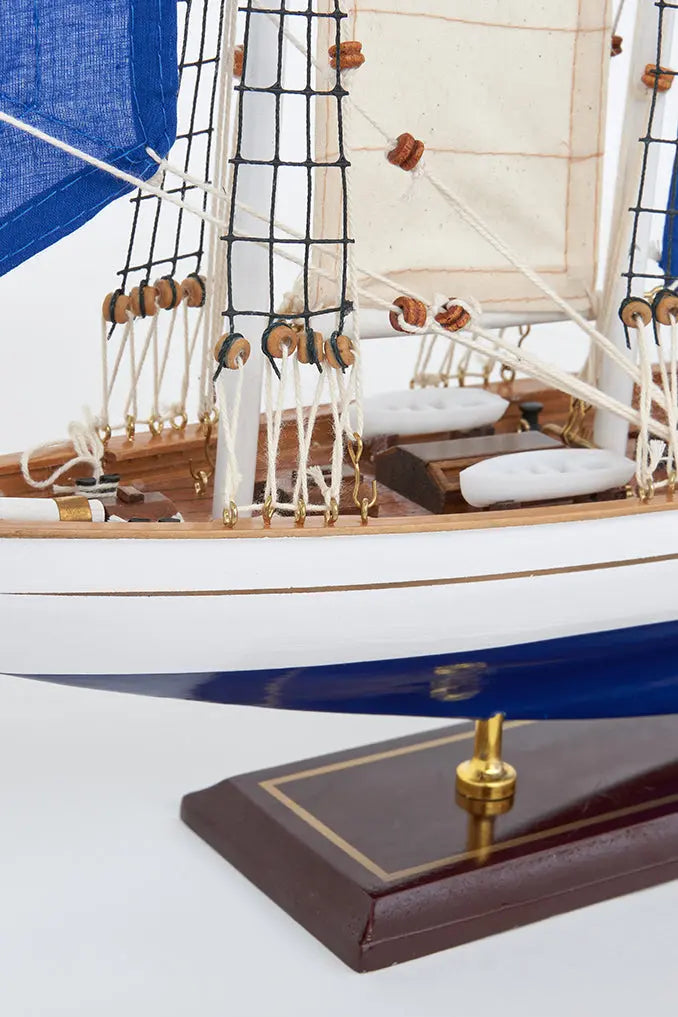 3 mast sailboat