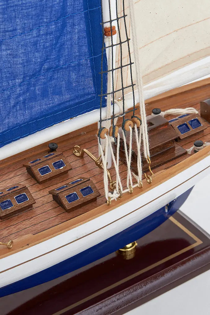 3 mast sailboat